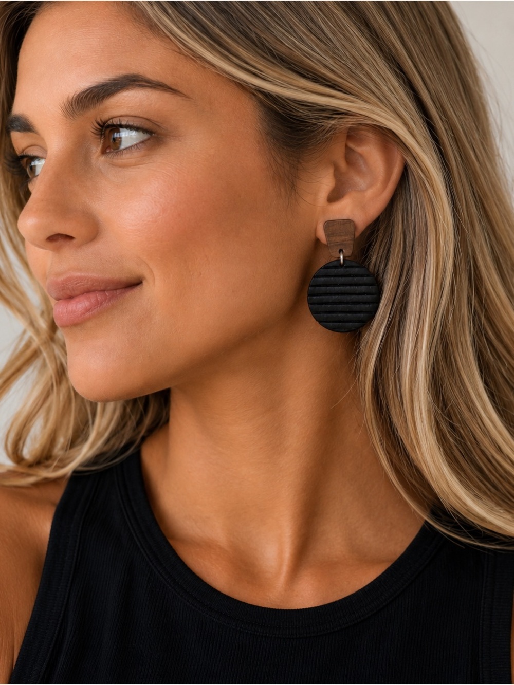 Black Round Accent Earrings - Wooden Post Fashion Earrings